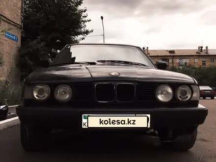 BMW 520 1992 года за 1 000 000 тг. в Караганда – фото 2