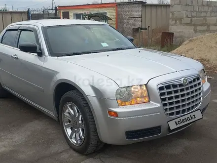 Chrysler 300C 2007 года за 6 900 000 тг. в Семей – фото 2