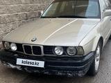 BMW 520 1990 года за 1 000 000 тг. в Астана – фото 4