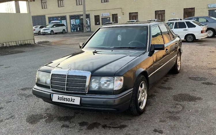 Mercedes-Benz E 220 1992 годаfor2 100 000 тг. в Шымкент