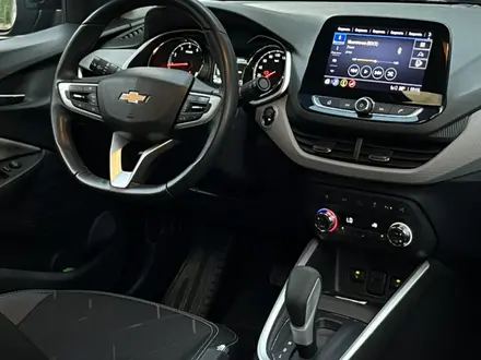 Chevrolet Onix 2025 года за 6 350 000 тг. в Астана – фото 17