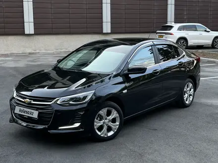 Chevrolet Onix 2025 года за 6 350 000 тг. в Астана – фото 2