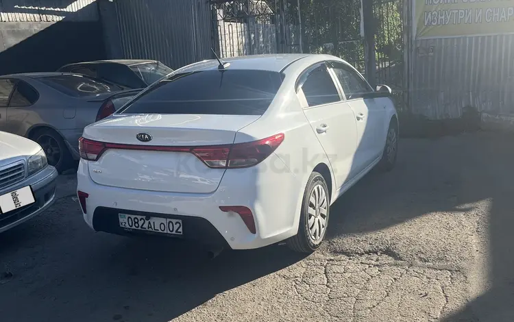 Kia Rio 2020 года за 7 000 000 тг. в Алматы