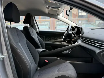 Hyundai Elantra Smart 2026 года за 8 890 000 тг. в Шымкент – фото 33