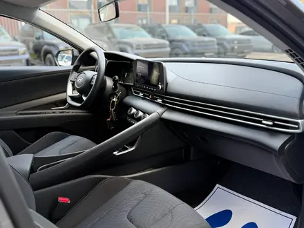 Hyundai Elantra Smart 2026 года за 8 890 000 тг. в Шымкент – фото 34