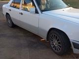 Mercedes-Benz E 230 1992 годаүшін1 000 000 тг. в Айтеке би – фото 2