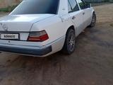 Mercedes-Benz E 230 1992 годаүшін1 000 000 тг. в Айтеке би – фото 5