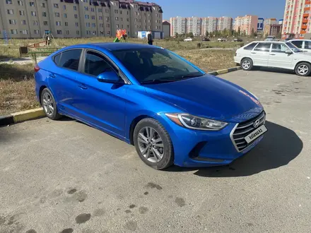 Hyundai Elantra 2017 года за 8 000 000 тг. в Усть-Каменогорск – фото 2