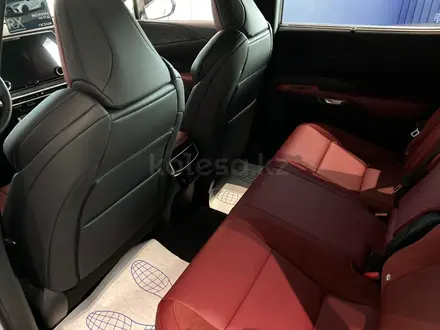 Lexus RX 350 F Sport+ 2025 года за 44 090 000 тг. в Актобе – фото 11