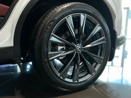 Lexus RX 350 F Sport+ 2025 года за 44 090 000 тг. в Актобе – фото 12