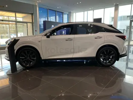 Lexus RX 350 F Sport+ 2025 года за 44 090 000 тг. в Актобе – фото 7