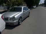 Mercedes-Benz E 320 2000 года за 4 900 000 тг. в Шымкент – фото 5