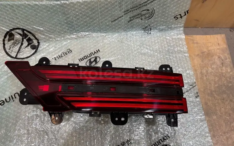 Фонарь внутренний левый правый Genesis GV70 за 80 000 тг. в Алматы