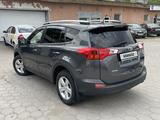 Toyota RAV4 2014 года за 12 300 000 тг. в Караганда – фото 2