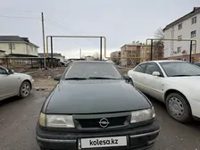 Opel Vectra, 1994