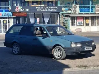 Volkswagen Passat, 1989