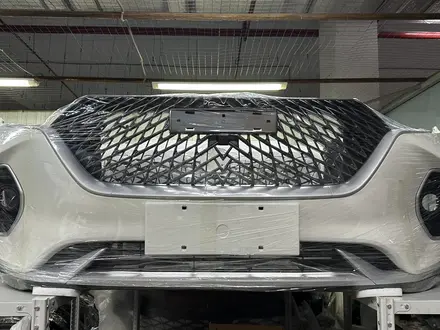 ПЕРЕДНИЙ БАМПЕР В СБОРЕ ХАВАЛ М6 HAVAL M6 за 10 000 тг. в Алматы