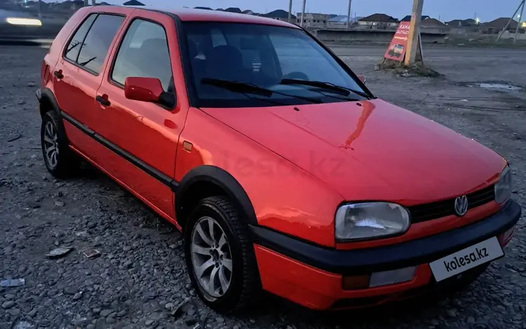 Volkswagen Golf 1994 годаүшін1 400 000 тг. в Тараз