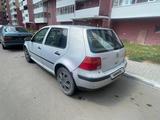 Volkswagen Golf 1998 годаfor1 700 000 тг. в Астана – фото 5