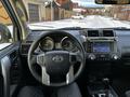 Toyota Land Cruiser Prado 2015 годаfor17 800 000 тг. в Актобе – фото 15