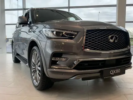 Infiniti QX80 Luxe 2021 года за 42 200 000 тг. в Жезказган