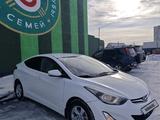 Hyundai Elantra 2014 года за 6 000 000 тг. в Семей – фото 2