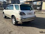Lexus RX 300 2003 годаүшін4 800 000 тг. в Алматы – фото 4