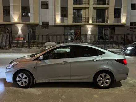 Hyundai Accent 2014 года за 5 000 000 тг. в Актау – фото 2