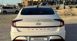 Hyundai Sonata 2022 года за 11 000 000 тг. в Атырау – фото 4