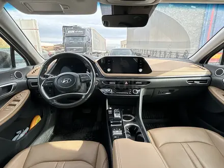 Hyundai Sonata 2022 года за 11 100 000 тг. в Атырау – фото 7