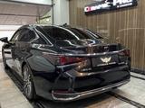 Lexus ES 250 2018 года за 18 200 000 тг. в Алматы – фото 2