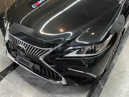 Lexus ES 250 2018 года за 18 200 000 тг. в Алматы – фото 6