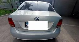 Volkswagen Polo 2015 годаүшін4 500 000 тг. в Алматы – фото 2