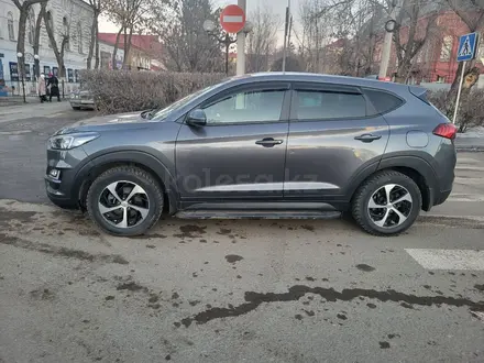 Hyundai Tucson 2019 года за 10 000 000 тг. в Уральск – фото 2