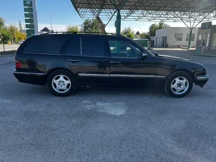 Mercedes-Benz E 320 2001 года за 3 600 000 тг. в Кордай – фото 7