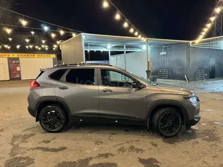 Chevrolet Tracker 2021 года за 7 850 000 тг. в Алматы – фото 3