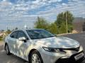 Toyota Camry 2021 года за 13 100 000 тг. в Тараз