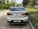 Hyundai Elantra 2019 года за 7 600 000 тг. в Алматы – фото 2