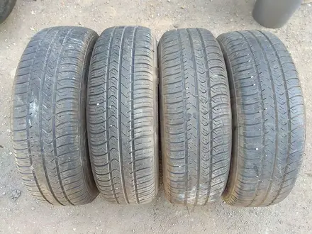 Резина 175/70 R14 — "Kleber Viaxer" (Великобритания), летняя, в о за 65 000 тг. в Астана