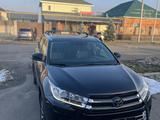 Toyota Highlander 2019 года за 19 500 000 тг. в Алматы