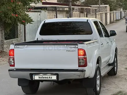 Toyota Hilux 2012 года за 11 000 000 тг. в Актау – фото 2