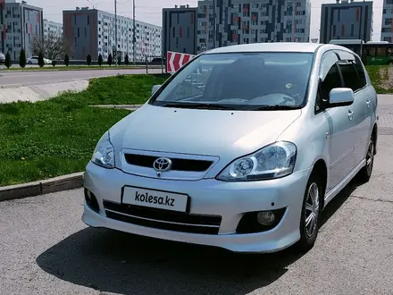 Toyota Ipsum 2003 года за 6 000 000 тг. в Алматы