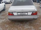 Mercedes-Benz E 230 1992 годаүшін1 350 000 тг. в Туркестан – фото 2