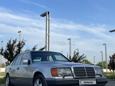 Mercedes-Benz E 200 1992 года за 2 400 000 тг. в Шымкент – фото 11