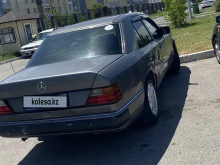 Mercedes-Benz E 230 1992 года за 850 000 тг. в Алматы – фото 8