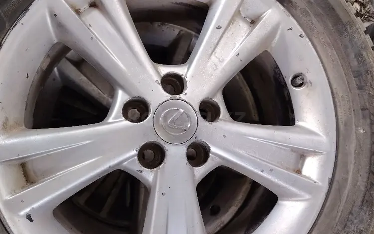 Зимние шины с дисками на Lexus RX350 за 220 000 тг. в Алматы