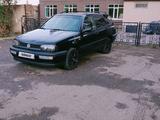 Volkswagen Golf 1995 годаүшін1 400 000 тг. в Астана – фото 2