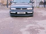 Volkswagen Golf 1995 годаүшін1 400 000 тг. в Астана