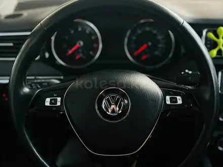 Volkswagen Jetta 2017 года за 8 600 000 тг. в Атырау – фото 9