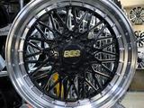 BMW на 17 новые диски за 250 000 тг. в Астана